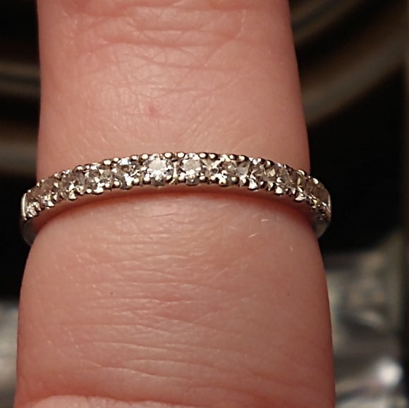 925 WOMENS RING - Picture 2 of 6